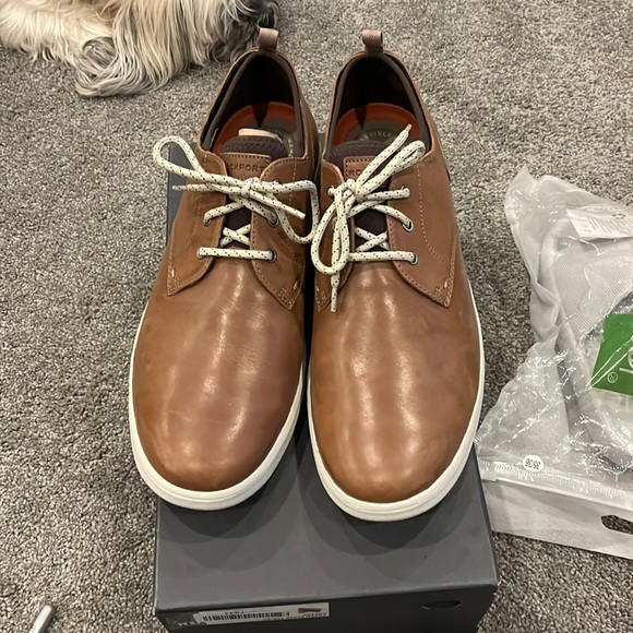 Other - Brown leather Rockport shoes